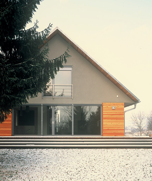 Ime projekta in lokacija: POČITNIŠKA HIŠA BG, BLED, Avtor: Marjeta Černe u.d.i.a